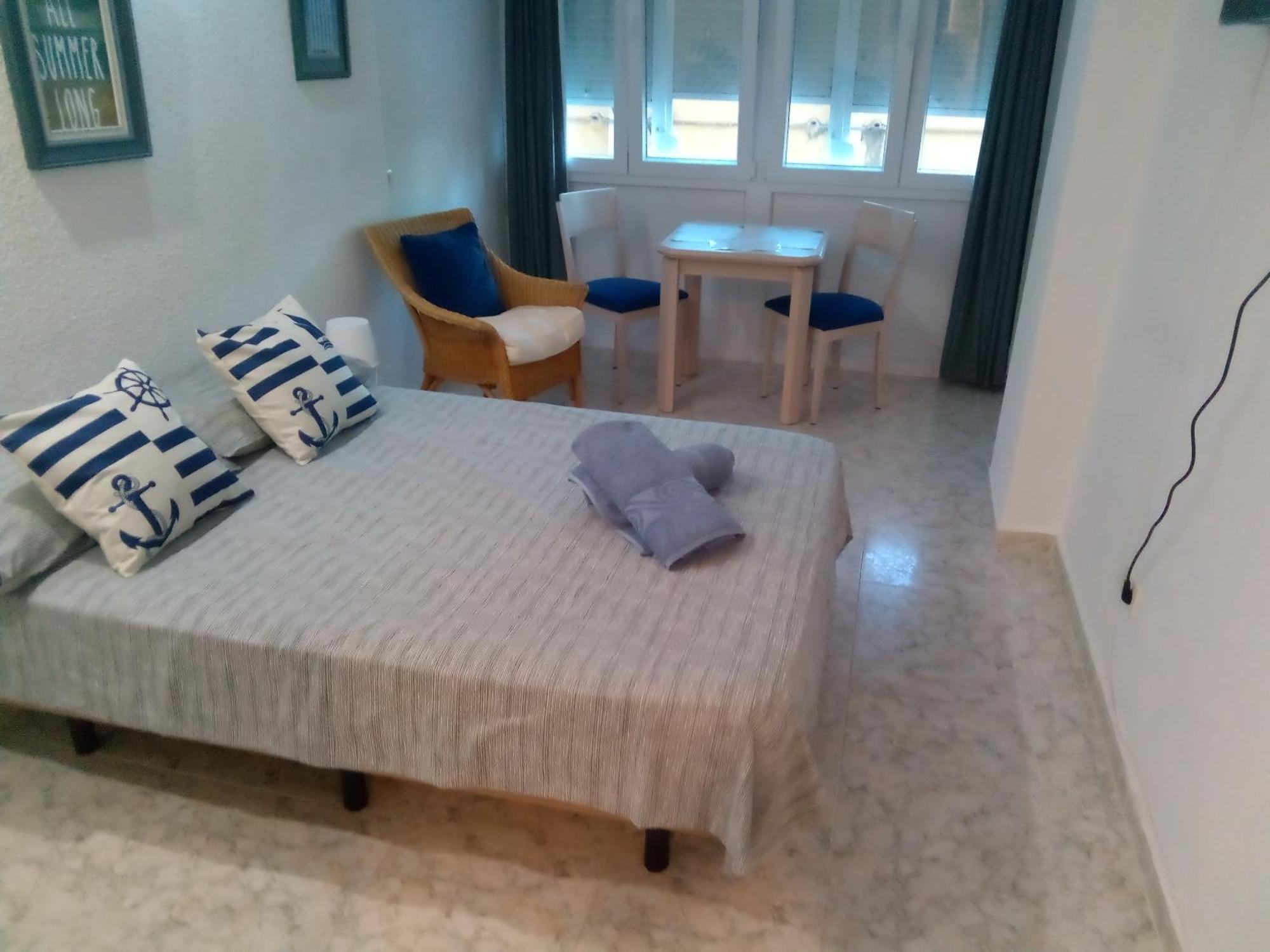 Appartamento Los Cisnes Beach Studio 100M Playa Benalmádena Esterno foto